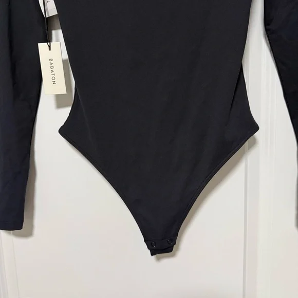 Aritzia Babaton Contour Bodysuit Long Sleeves Black Square Neck NWT - Picture 4 of 9